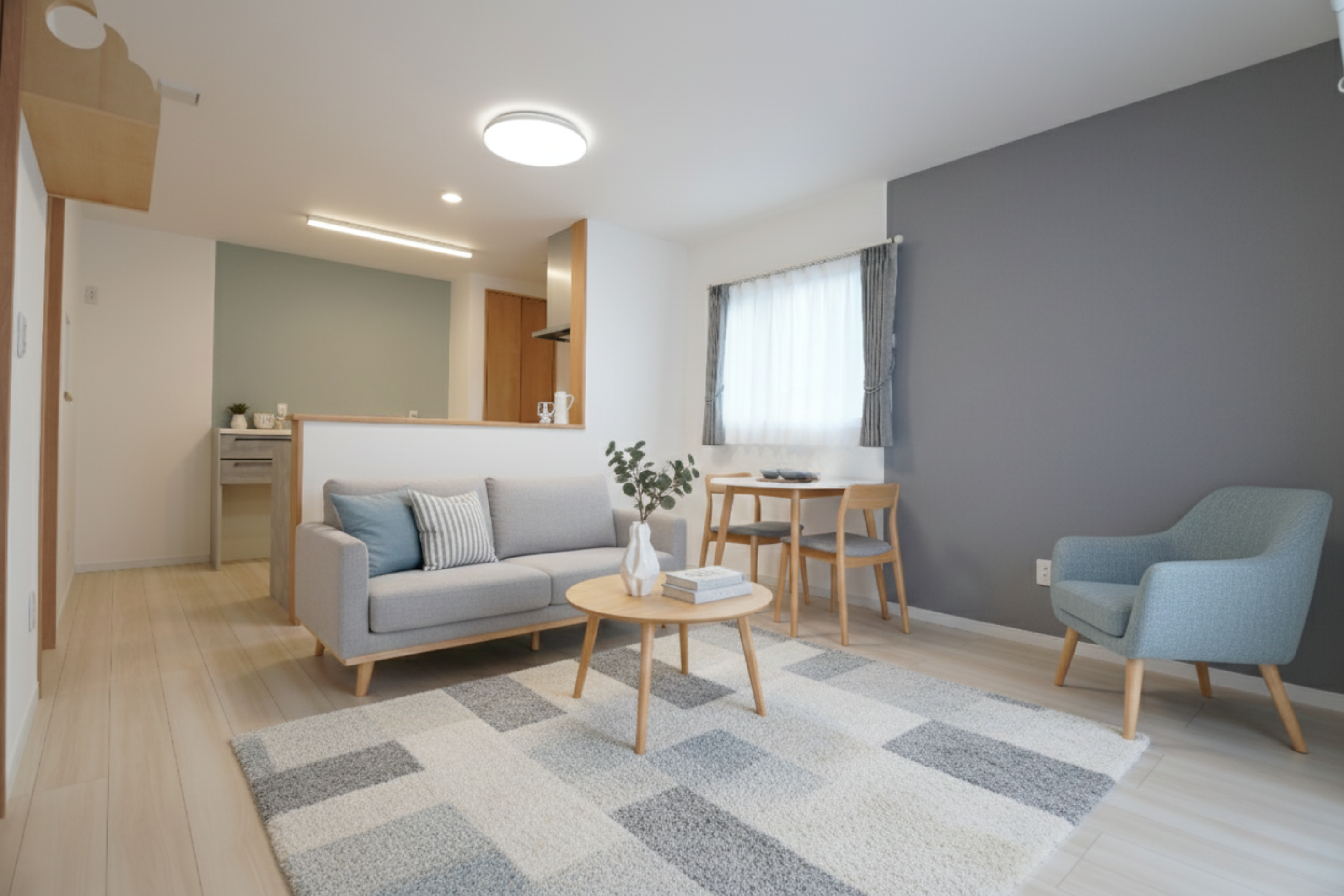 ニュアンスカラーのソフトな家・内観