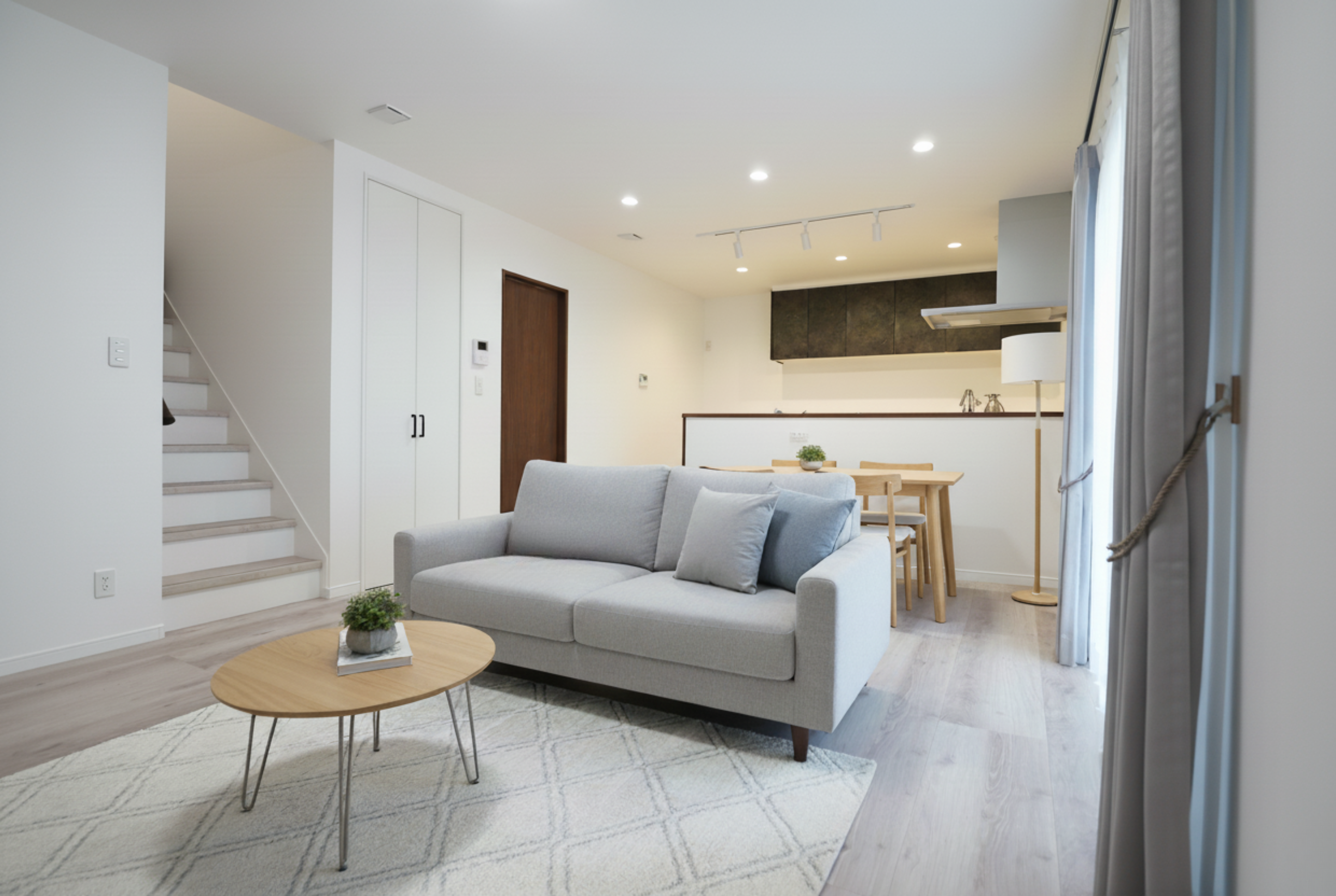 ネコと暮らすナチュラルモダンな家・内観